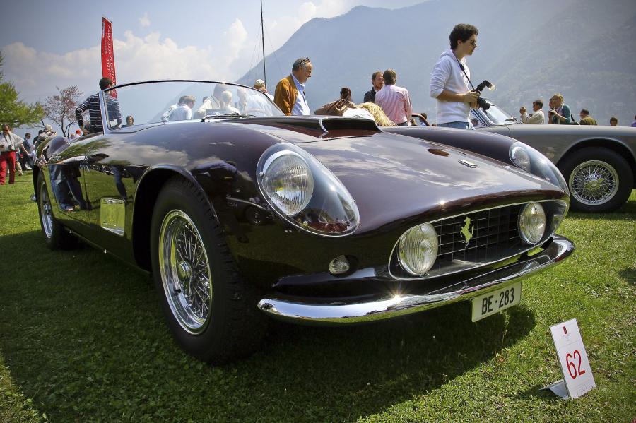 Ferrari 250 GT California Spyder 1958 года  (фото 17 из 24)